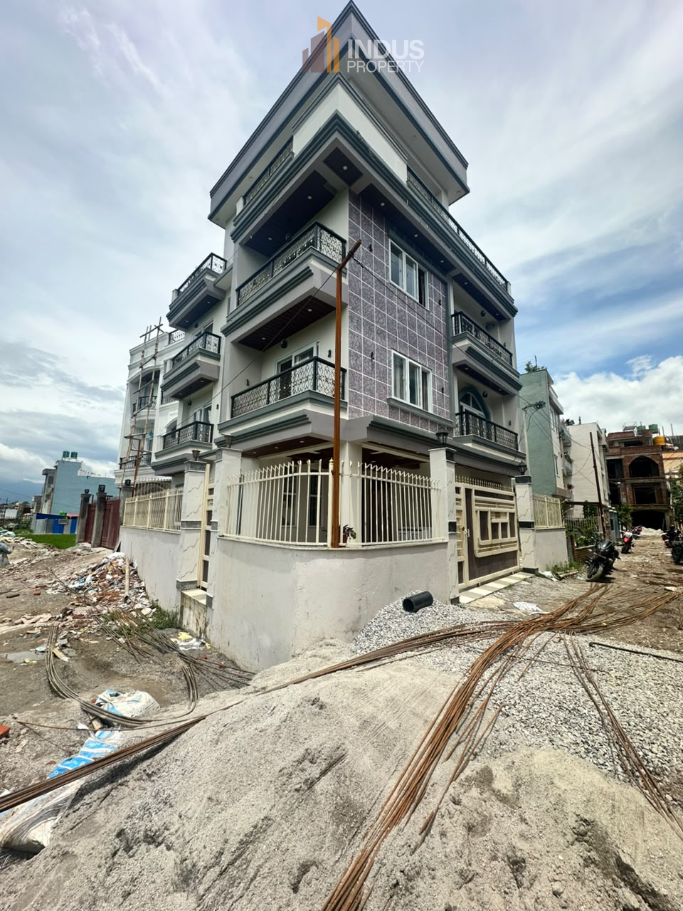 property-image